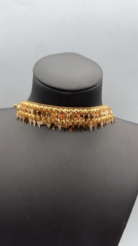 مخنق / مزنط ذهب عيار 21