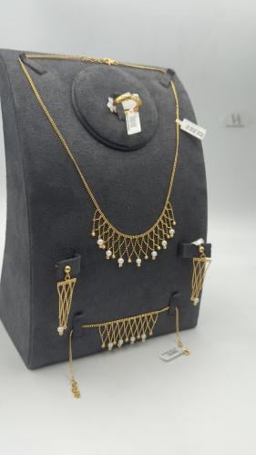 طقم ذهب عيار 21