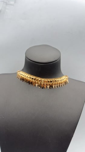 مخنق / مزنط ذهب عيار 21