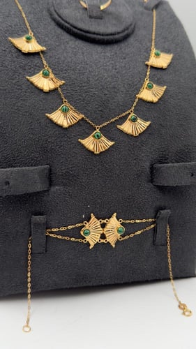 طقم ذهب عيار 21