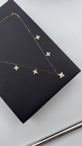 تشوكر ذهب عيار 18