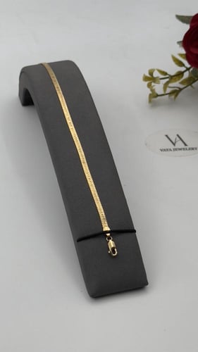 سوارة ذهب عيار 18