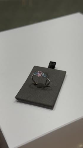 خاتم ( تصميم ألماس ) ذهب عيار 18