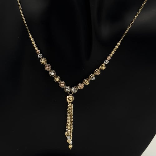 عقد ذهب عيار 18