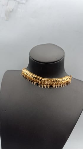 مخنق / مزنط ذهب عيار 21