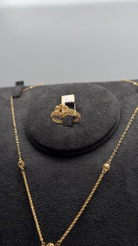 طقم ذهب عيار 21