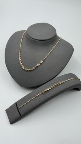 عقد و اسواره ذهب عيار 18