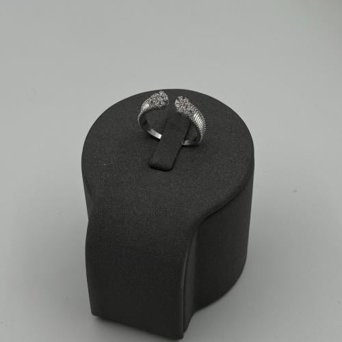 خاتم ذهب " ابيض " عيار 18