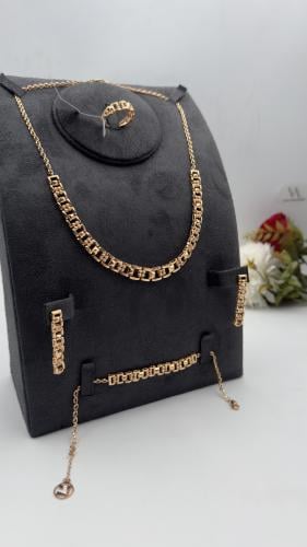 طقم " لازوردي " ذهب عيار 21