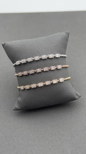 سوارة ذهب عيار 18