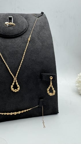 طقم ذهب عيار 21