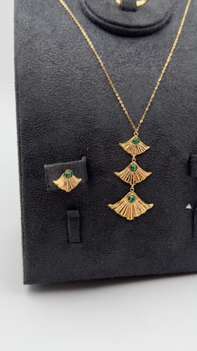 نصف طقم ذهب عيار 21