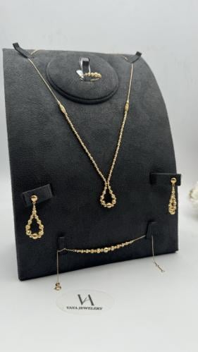 طقم ذهب عيار 21