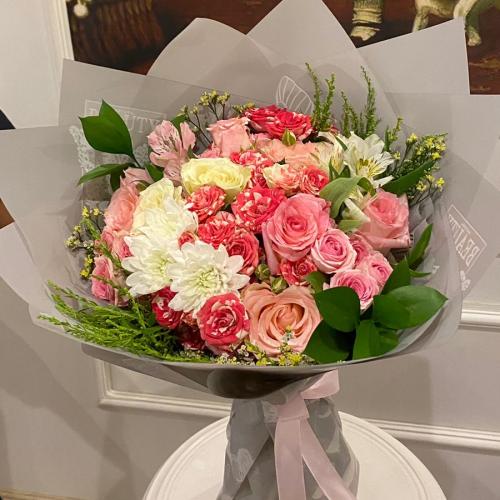 باقة زهور السعادة