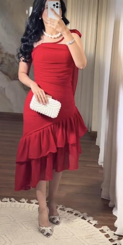 فستان كوكتيل كتف وردة