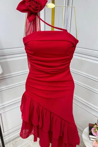 فستان كوكتيل كتف وردة