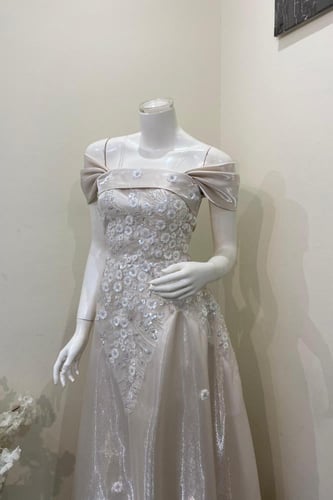 فستان لمعة ماتشي اوف شولدر طويل