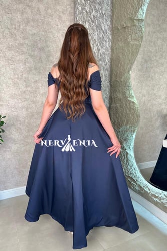 فستان ليزا فاشن مطرز دبل كلوش