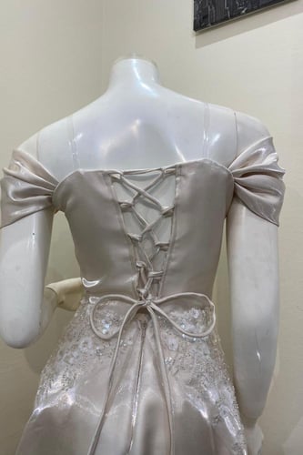 فستان لمعة ماتشي اوف شولدر طويل