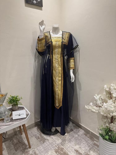 جلابيه ( A-Line ) تراثيه سعودية مع بشت