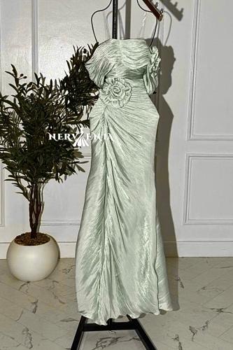 فستان روبي كرنكل طويل بلمسات الورود