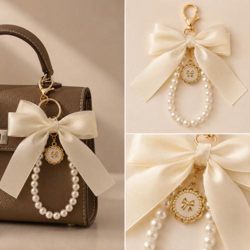 Classic decoration with straps