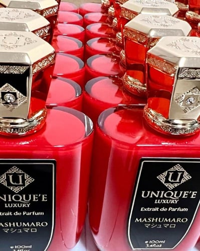 عطر ماشومارو من يونيك لاكجري للجنسين اكستريت دو با...