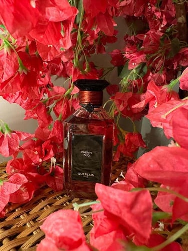 عطر شيري عود من غيرلان للجنسين او دو بارفان 200 مل