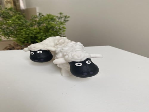 خروف العيد مع حلويات