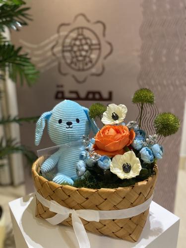 هدية مولود مع دبدوب أزرق