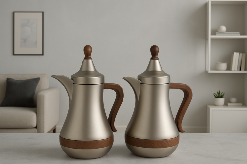 دلة استيل بلون بلاتينيوم بتصميم خشبي فاخر