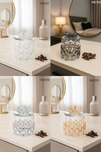علب كريستال فاخرة بغطاء زخرفي