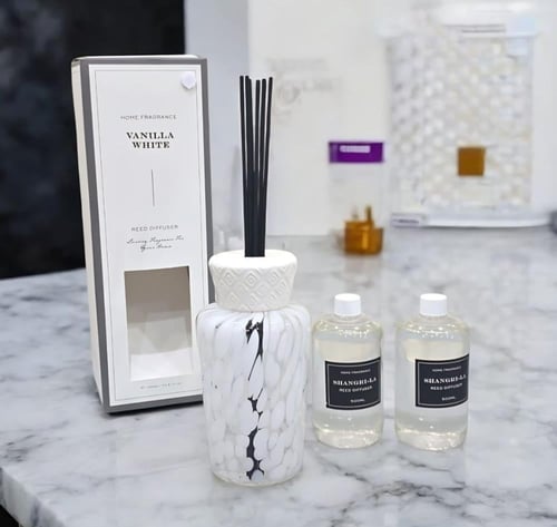 فواحة عطرية فاخرة – تصميم رخامي برائحة رائحة اللبا...