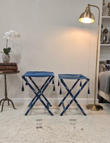 طاولة مخمل فاخره لون كحلي