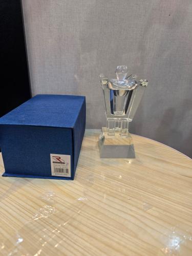 مباخر كرستال بغطاء