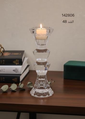 شمعدان كريستالي طويل