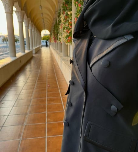 عباية إيفوّك