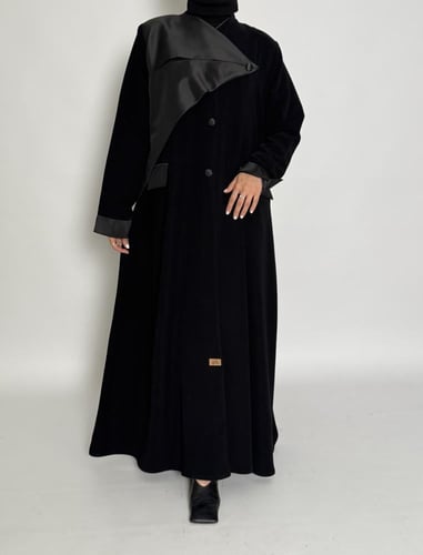 عباية السُّجُوف