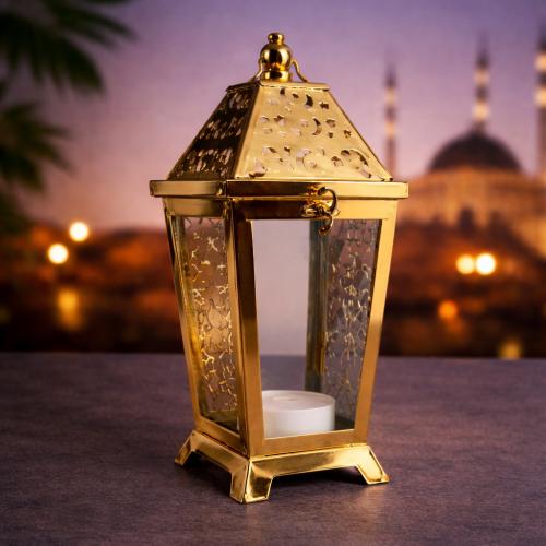 فانوس معدني كبير
