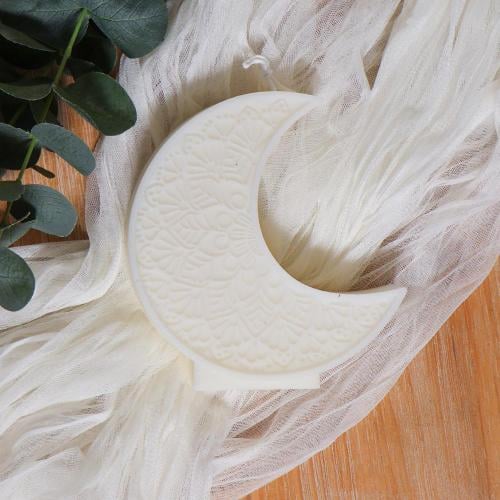 شمعة هلال رمضان ابيض