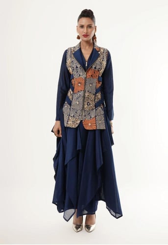 فستان بربطات