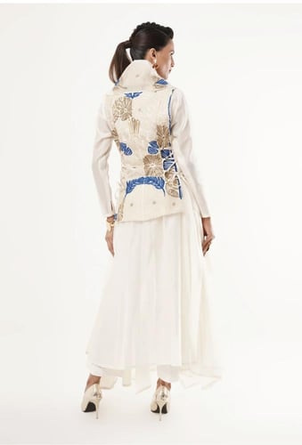 فستان بربطات