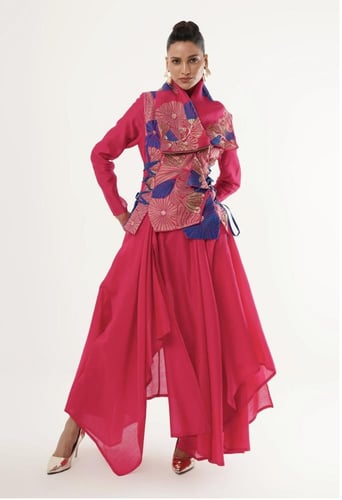 فستان بربطات