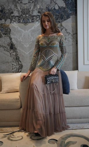 فستان بشك 8-0