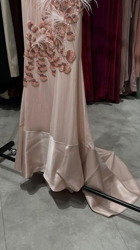 فستان وردي 4-6