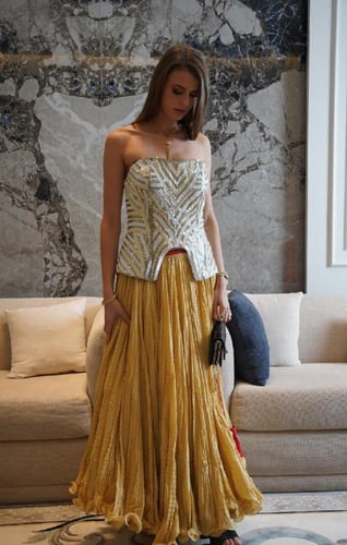 طقم تيور مع توب شك