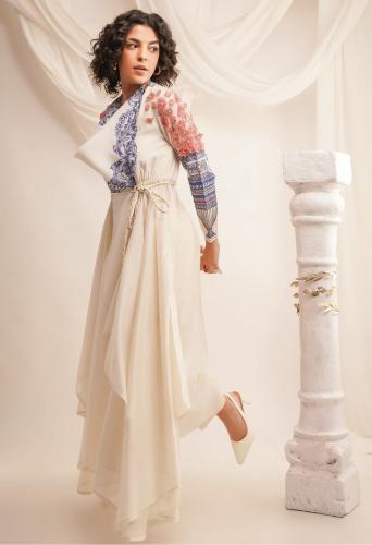 فستان بحزام