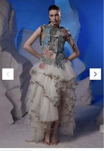 فستان طبقات