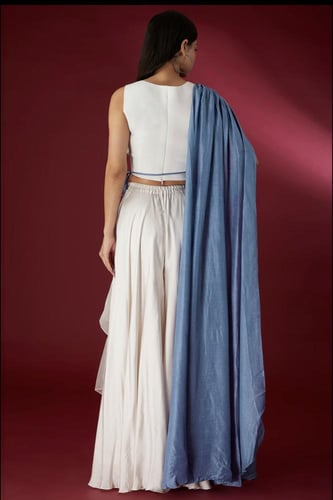 فستان بصدر جينز