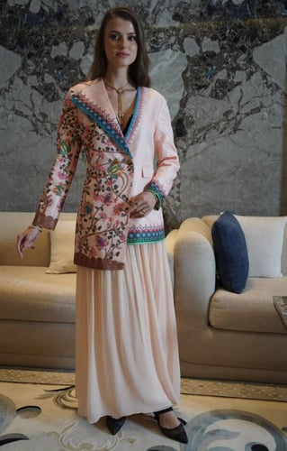 فستان وردي 83-0